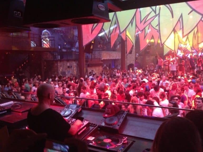 ibiza house party